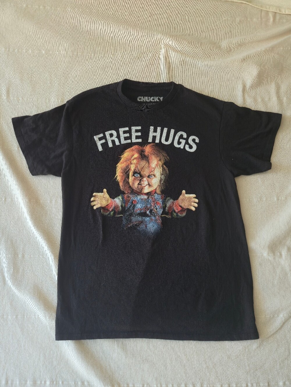 Chucky Free Hugs Graphic Black T-Shirt Size Medium